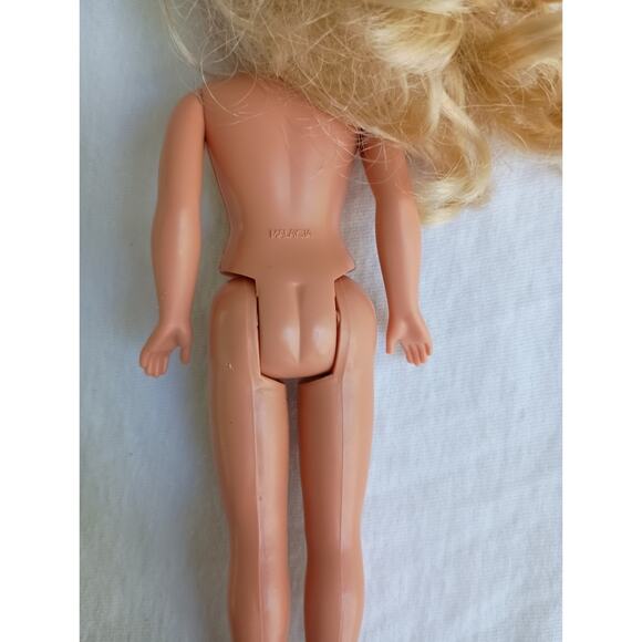 1991 Mattel Barbie Skipper Click/ Bend Doll - Picture 6 of 6